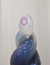 Load image into Gallery viewer, Large Kraken - NC Medium Firmness