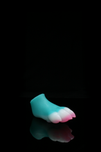 Load image into Gallery viewer, Squishy Paw - Medium Firmness