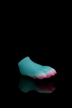 Charger l'image dans la galerie, Petite Patte Squishy - Douce Fermeté